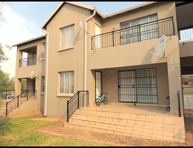 1 BEDROOM APARTMENT FOR SALE IN WILLOWBROOK